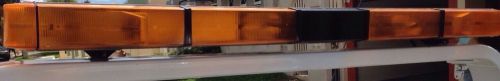 Whelen Edge Amber Light Bar 9000 Series Towing Truck