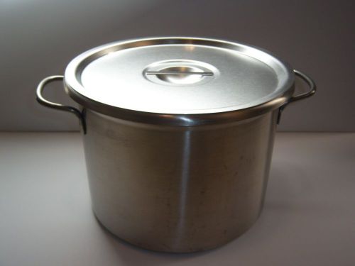 Vollrath 77560 8Qt Pot &amp; 77572 Pot / Pan Cover