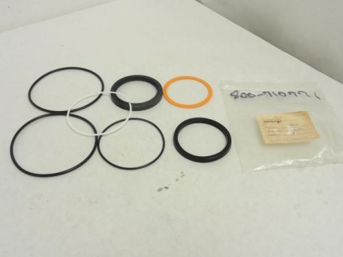 141667 New In Box, Tomahawk 750237 Seal Kit