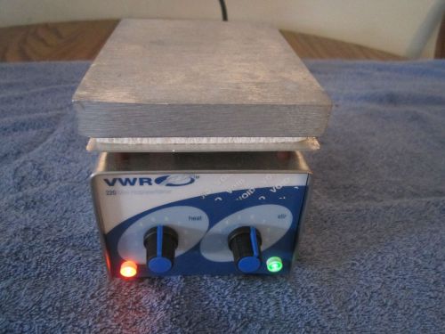 VWR 220 Hot Plate Stirrer Cat # 33918-603  New