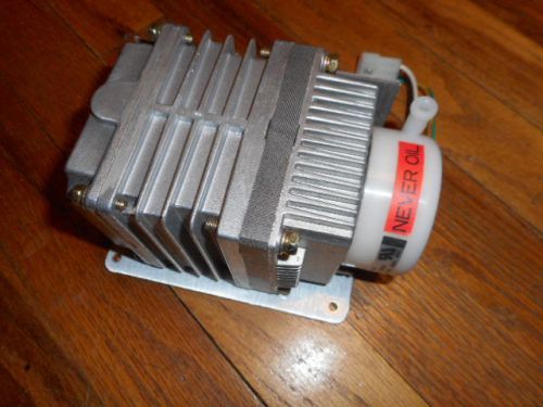 Medo compressor pump vacuum ac0201a-a 1079-d2-0511 for sale