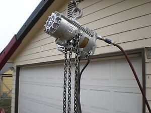 Ir ingersoll rand 1/2 ton chain air hoist rebuilt with 1 ton tram rail trolley for sale