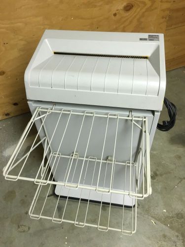 DestroyIT 3801 Strip Cut Shredder