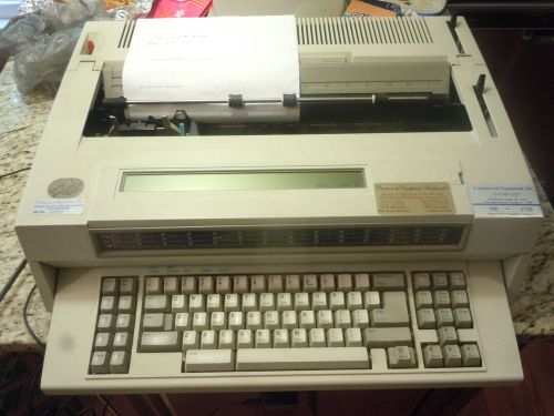 IBM Wheelwriter 30 Series II Typewriter Word Processer w/ Ribbon Tape Printwheel