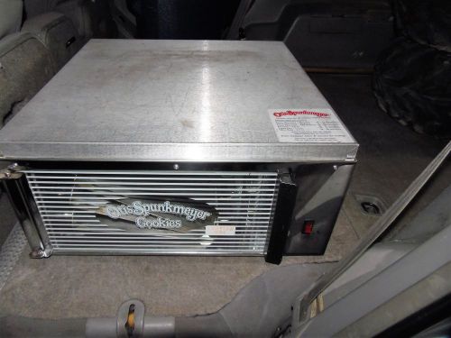 Otis Spunkmeyer OS-1 Countertop Convection Oven - Cookies oven otis spunkmeyer