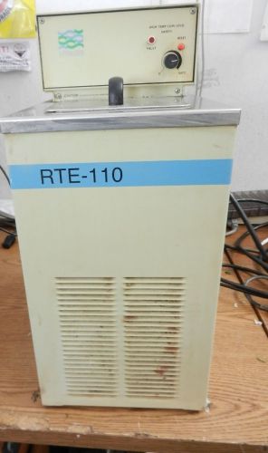 NESLAB RTE 110 HOT WATER BATH AND CIRCULATOR (ITEM # 2349 A/12)