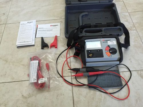 Megger MIT320 Insulation Tester, 1000 Megaohms Resistance, Continuity Tester