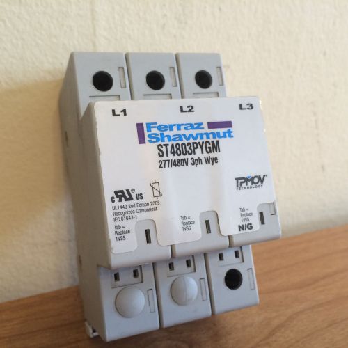 New Ferraz Shawmut ST4803PYGM Surge Suppressor