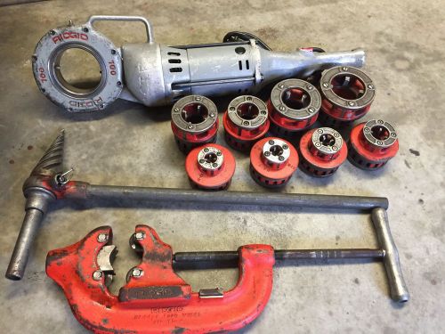 RIDGID 700 PIPE THREADER MACHINE WITH 8 DIES