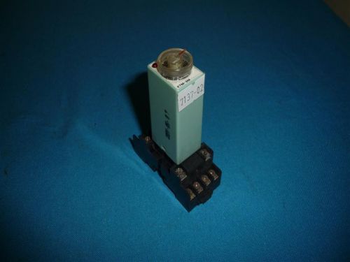 Koino Kun Hung KTM-3M KTM3M Timing Relay AC220V w/ Socket