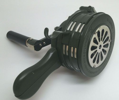 Metal Hand Held Hand Crank Siren - Emergency Flood Air Raid Warning Device LK100