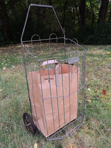 Vintage Folding Wire Metal Grocery Cart Flea Market Laundry Recycle