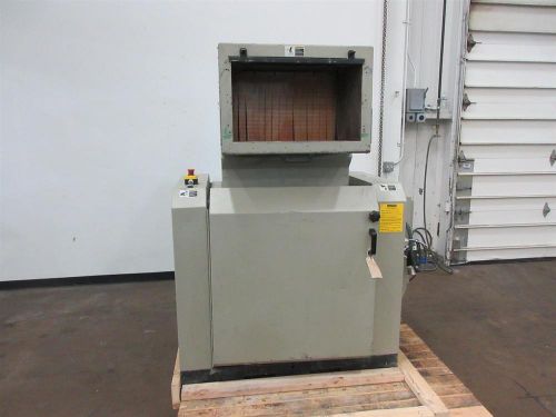 (1) USED 20 HP  CONAIR MODEL CG-1424 GRANULATOR MFG NEW IN 2004