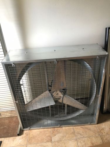 Box Exhaust Fan 36&#034; Blade Diameter