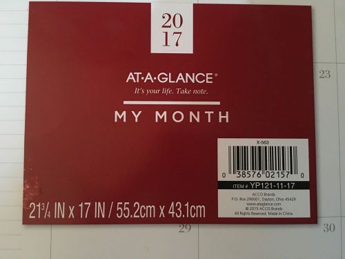 AT-A-GLANCE Academic Year Desk Pad Calendar, Jan 2016 - June 2017, Collectio...