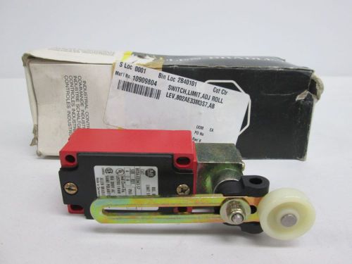 NEW ALLEN BRADLEY 802A-E33M3-S7 LIMIT SWITCH SER A 500V-AC 10A AMP REV A D296561