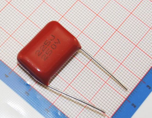 100pc CBB 2.2uF (225) ±5% 250V 20mm Through Hole Polypropylene Film Capacitors