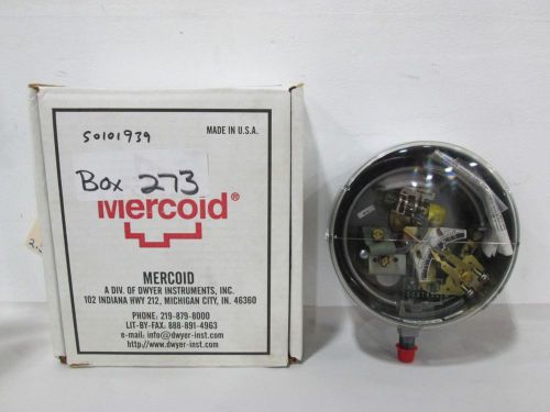 NEW MERCOID DA-21-2-8S PRESSURE SWITCH 10-200PSI 6 IN 1/4 IN NPT GAUGE D299732