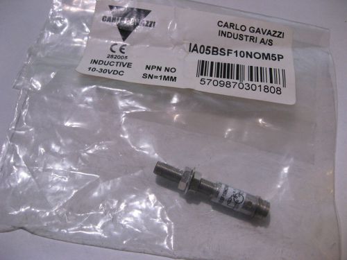 Qty 1 Carlo Gavazzi IA08BSF20NOM5 Inductive Proximity Switch NOS