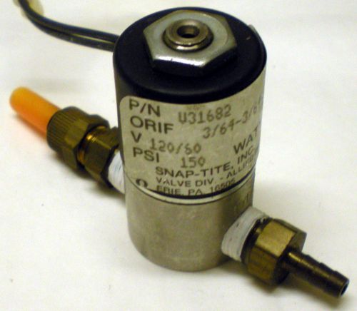 SNAP-TITE P/N V31682 3/64-3/64 120/60 V 150 PSI 7 WATTS SOLENOID VALVE ASSEMBLY