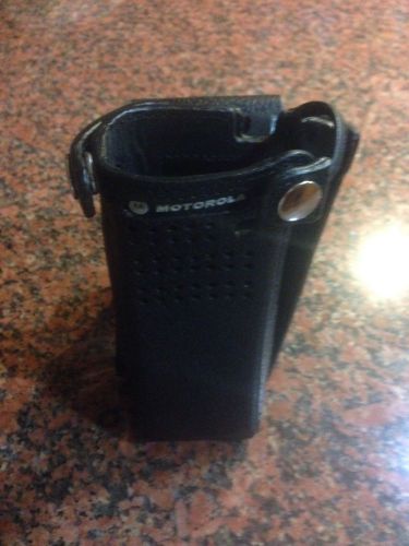 Motorola APX 7000 Flip Carrying Case/Holster PMLN5560