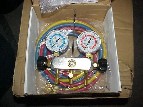 MANIFOLD GAUGE SET , 2 VALVE , 3 HOSES