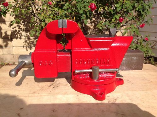 Columbian d44 bench vise w/ swivel base.  excellent refurbished condition for sale