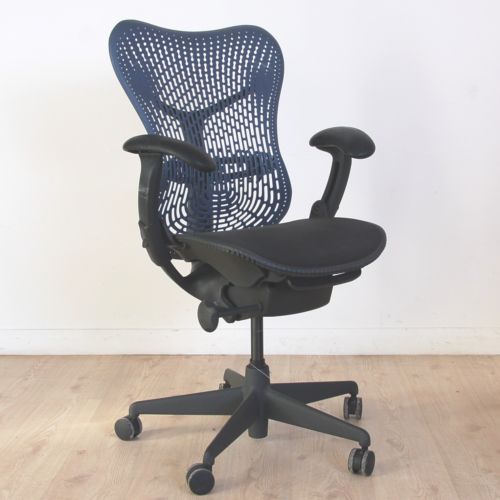 Herman Miller Mirra - Blue Fog