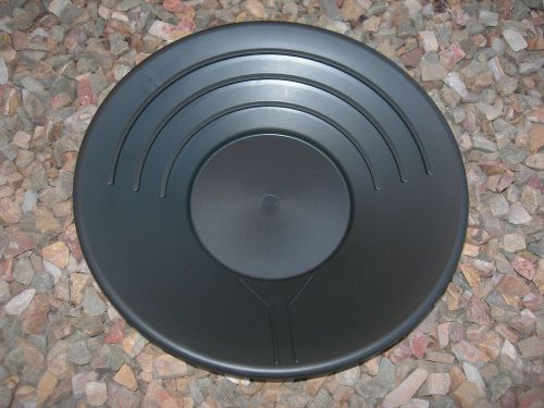 Gold Pan Panning 14&#034; High Impact Plastic BLACK Prospecting Mining Sluice NUGGETS