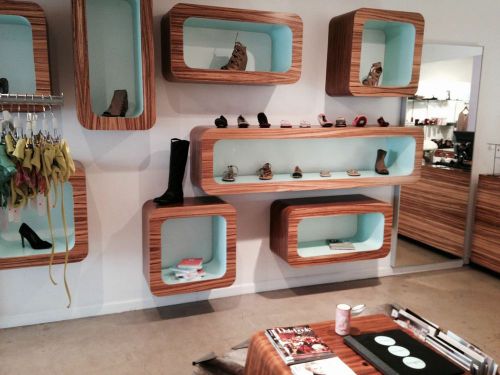 Veneer Zebra Wood Custom Display Cubes for Retail Store