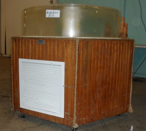 Hd commercial &#034;marineland&#034; 135 gal. acrylic aquarium, lobster tank w/filtration for sale