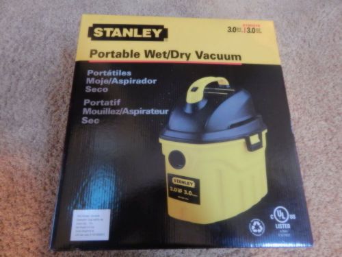 Stanley 1 gal. 1.5 peak hp home furniture auto garage portable wet dry shop vac for sale