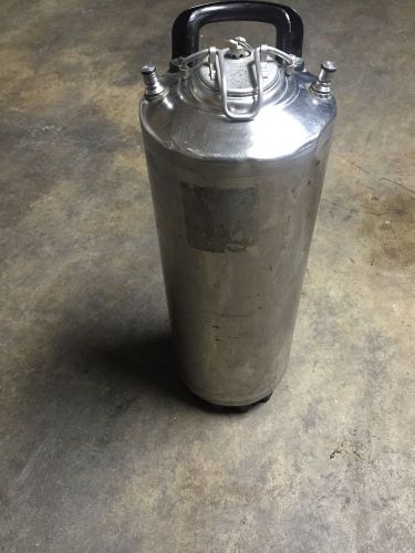 USED (1) Cornelius Co. 5 Gallon Ball Lock Keg... SS &amp; NSF CERTIFIED.