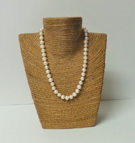 Small Size Sea Grass Necklace Display