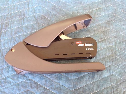 Staples One Touch 60 Sheet Desk Stapler