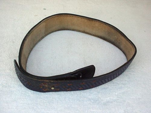 Aker B01 Black Basketweave Full Grain Leather Duty Belt Size 32 W