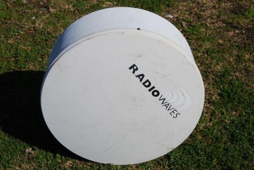 RADIO WAVES  HP2-18RS  17.7-19.7GHZ 38.6DBI 2&#039; Parabolic Dish UBR220 Mount