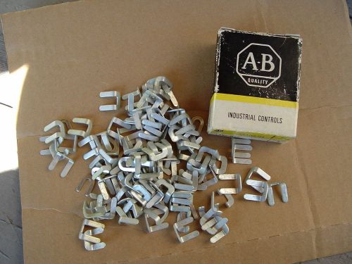 100 pcs  ALLEN BRADLEY 1492-N13 TERMINAL BLOCK ACCESSORY PLUG-IN JUMPER NIB