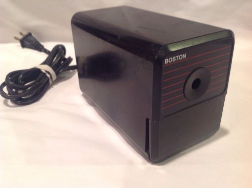 VINTAGE BOSTON ELECTRIC PENCIL SHARPENER ~ MODEL 18 BLACK  ~ MADE IN USA