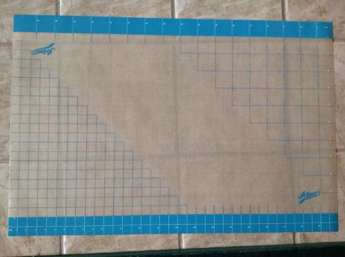 Ateco 698, 36 x 24-Inch Silicone Mat Fondant EUC