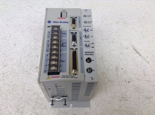 Allen Bradley 2098-DSD-005-SE Ultra 3000 120/240 1 PH Drive 2098DSD005SE V1.21