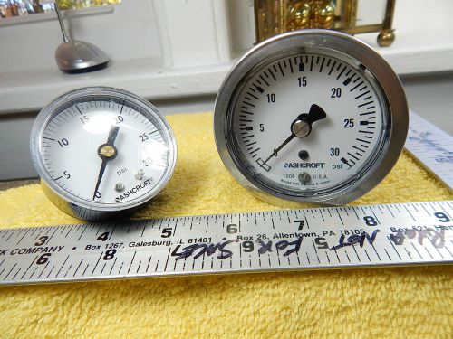 2-ASHCROFT PRESSURE GAUGE 30PSI 1/2NPT 2 1/4&#034; Face &amp;#1008 11/16in 2 11/16 face