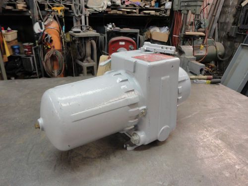 Item #4 crouse hinds - allen bradley explosion proof size 0 combination starter for sale