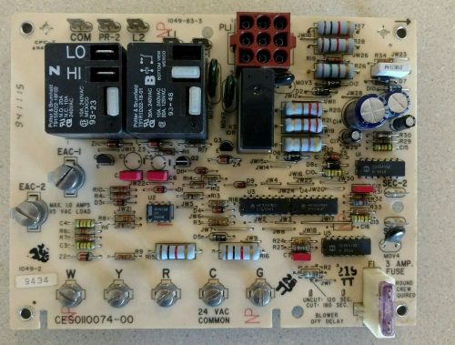 Carrier/Bryant circuit board CESO110074-00