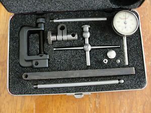 Starrett 196 Universal Back Plunger Dial Indicator Set