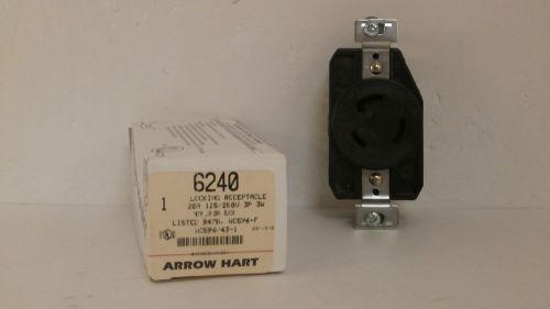 ARROW HART COOPER CROUSE-HINDS LOCKING RECEPTACLE 6240 *NIB*