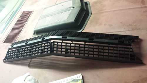 1970 1971 Ford Torino Fairlane Cobra OEM Grille