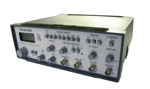 WAVETEK SWEEP / FUNCTION GENERATOR 0-2 MHZ MODEL 19