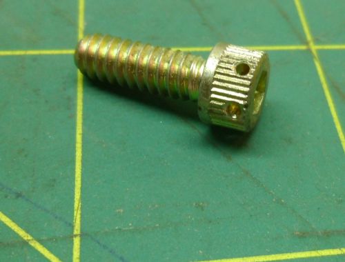 SOCKET HEAD CAP SCREW 10-24 X 9/16 QTY (100) #2169A