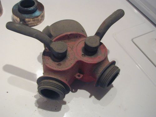 FIRE HOSE SPLITTER VALVE  1.5&#034; REDUCER 2 WAY NR